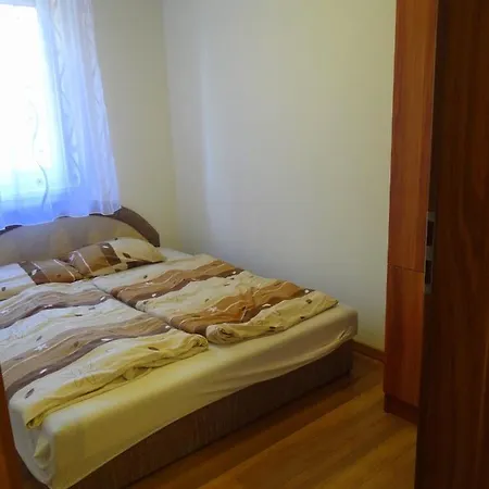 Apartman In Balaton 38177 *